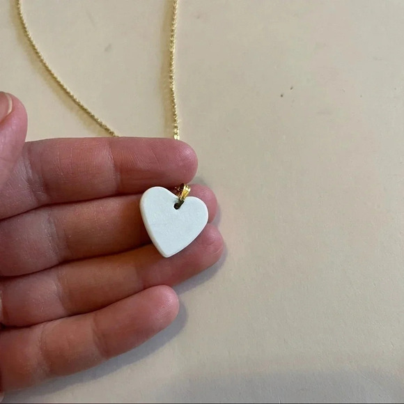 Name Necklace Catherine Dolphin Heart Ceramic Gold Tone Chain - Picture 3 of 5